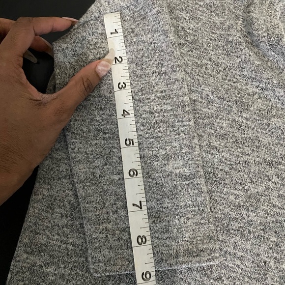 Express Grey Lightweight Short Sleeve Sweater - Picture 6 of 6